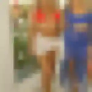 Sexy Nora, 19 ans à Aramon - la contacter