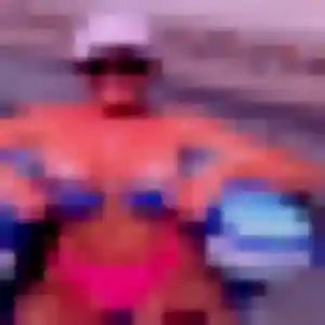 Profil de Aisha à Arpajon-sur-Cère (45 ans) - rencontre adulte gratuit