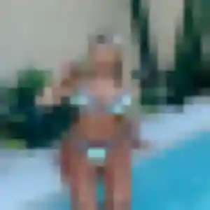 Yasmina (27 ans) à Bernis propose un rencontre adulte aujourd'hui