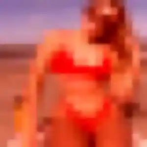 Sixtine (23 ans) à Boé cherche un rencontre adulte aujourd'hui