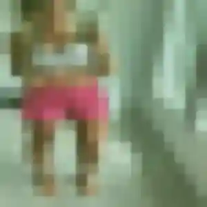 Christelle, 37 ans, connectée à Castries pour un rencontre adulte