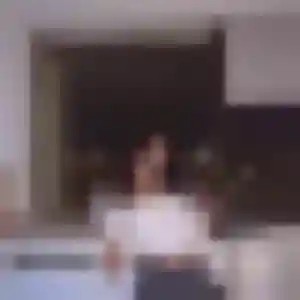 Photo exclusive de Kim, 22 ans à Cenon - rencontre coquine