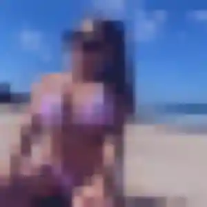 Hortense, femme de 20 ans cherche rencontre adulte à Cessy