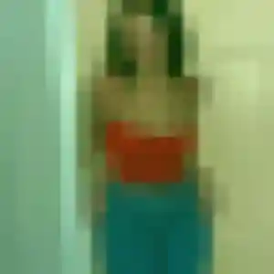 Karen, 20 ans, connectée à Escalquens pour une rencontre coquine