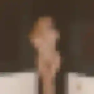 Sixtine, 33 ans, veut un rencontre adulte à Estrablin