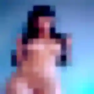Fabienne, 19 ans, dispo pour rencontre adulte à Foix