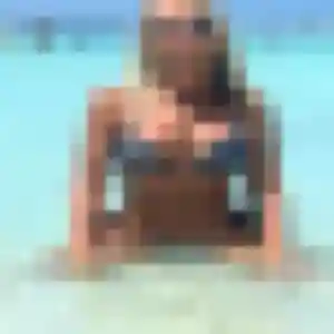Anne (25 ans) à Genas cherche un rencontre adulte maintenant