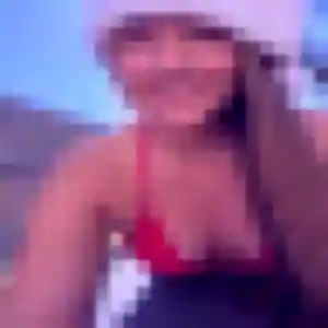 Photo sexy de Bettina, 29 ans à Gerzat - plan discret
