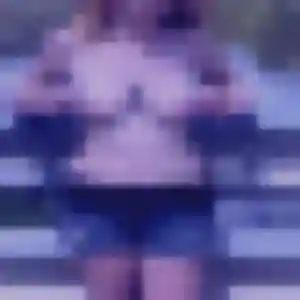 Gladys, femme de 21 ans propose rencontre adulte à Gleizé