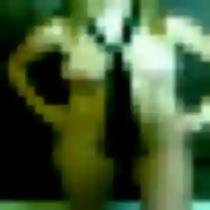 Eleonore, 20 ans, en ligne à Gruissan pour un rencontre adulte