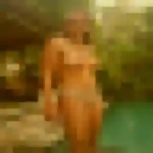 Marie-Jeanne, 38 ans, connectée à Lempdes pour une rencontre coquine