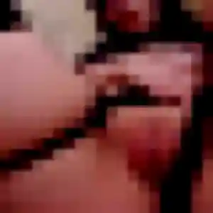 Eugenie, femme de 28 ans propose rencontre adulte à Miramont-de-Guyenne