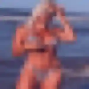Charmante Adeline, 19 ans à Moissac - la contacter