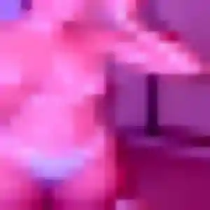 Jolie Geraldine, 22 ans à Montréal-la-Cluse - voir sa photo