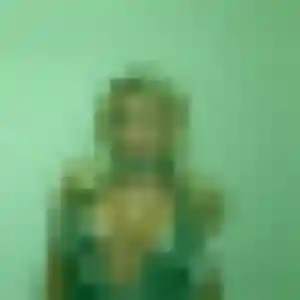 Agnes de Mornant, 25 ans - rencontre adulte discret