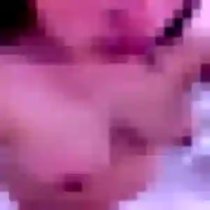 Marie-Helene, 20 ans, connectée à Mozac pour un rencontre adulte