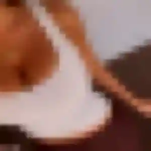 Leila (43 ans) à Nay propose une rencontre maintenant
