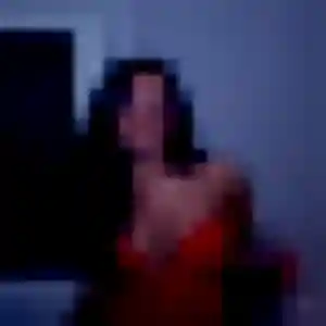 Audrey, 21 ans, en ligne à Neuville-sur-Saône pour un rencontre adulte