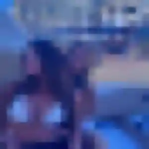 Rejoins Elena, 38 ans à Nîmes gratuitement