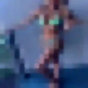 rencontre adulte à Périgny : photo de Leana, 28 ans - accès libre