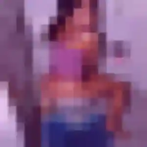 Lisette, 22 ans, connectée à Poussan pour une rencontre coquine