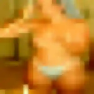 Photo de Sophie à Saint-Brès (25 ans) - rencontre adulte discret