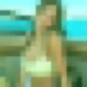 Contacte Malika, 21 ans à Saint-Chély-d'Apcher en privé