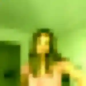 Rejoins Marie-Pierre, 27 ans à Saint-Cyprien en privé