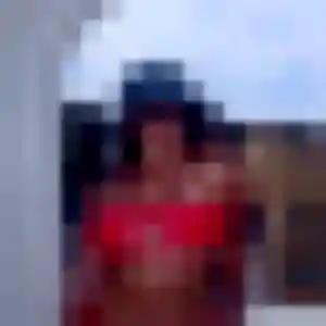 Deborah, fille de 40 ans propose rencontre adulte à Saint-Gély-du-Fesc
