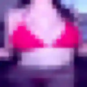 Ivana, 37 ans, en ligne à Saint-Gilles pour un rencontre adulte