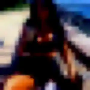 Leila, 35 ans, disponible à Saint-Laurent-de-la-Salanque pour une rencontre coquine