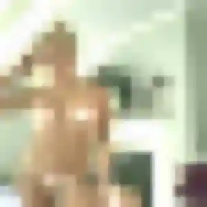 Profil de Anne à Saint-Pierre-d'Irube (31 ans) - rencontre adulte gratuit
