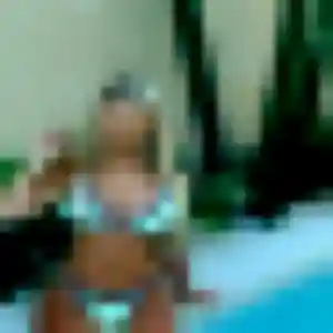 Marie-Louise, 24 ans, cherche un rencontre adulte à Saint-Savin