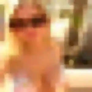 Maya, 23 ans, en ligne à Sainte-Sigolène pour un rencontre adulte
