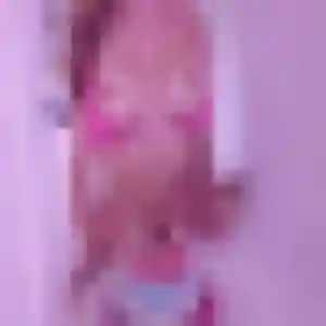 Rosalie, 21 ans, cherche un rencontre adulte à Sérignan