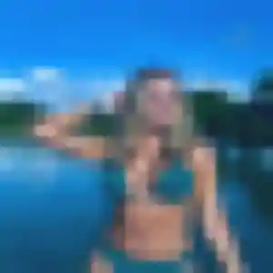 Maud, femme de 26 ans propose rencontre adulte à Vals-près-le-Puy