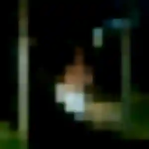 Eglantine, 23 ans, connectée à Varennes-sur-Allier pour un rencontre adulte